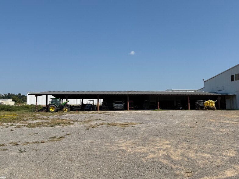 More Photos Of 145 Arena Dr, Cleveland Warehouse For Sale