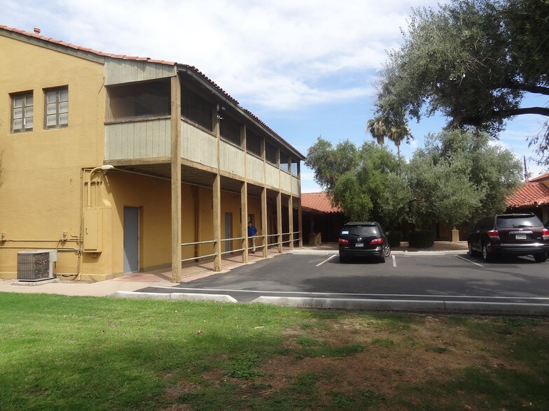 More Photos Of 1002-1006 E Jefferson St, Phoenix Office For Sale