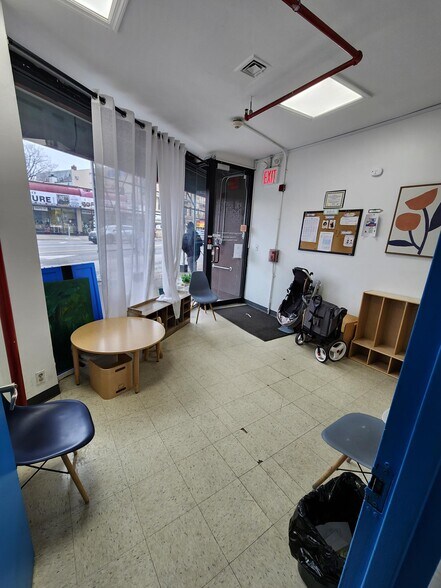 More Photos Of 1331-1333 Flatbush Ave, Brooklyn Storefront Retail Residential For Lease