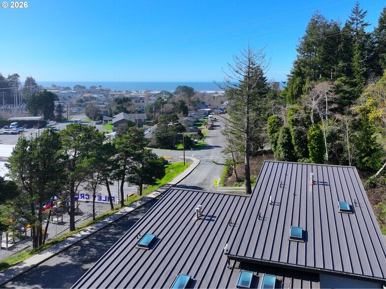 More Photos Of 94353 Leith Rd, Gold Beach Apartments For Sale