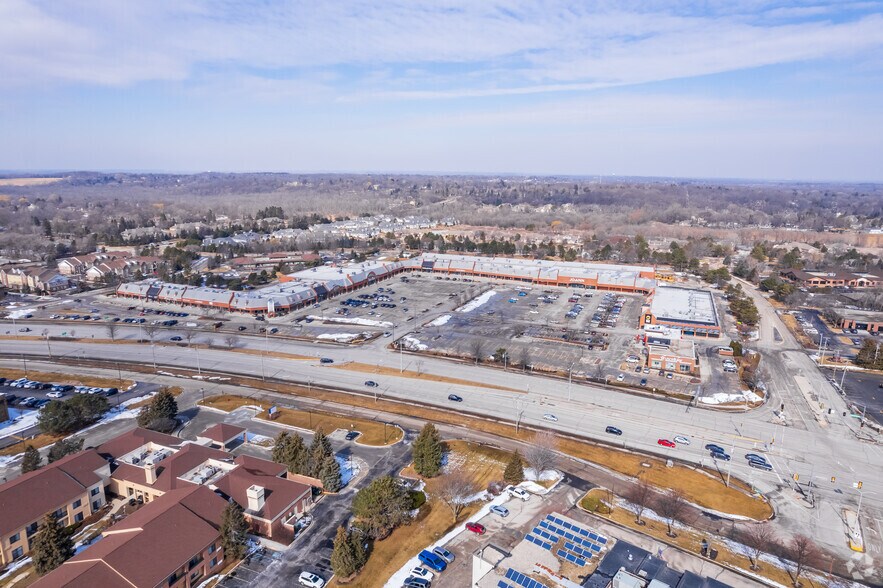 More Photos Of 16700-17000 W Bluemound Rd, Brookfield Unknown For Lease