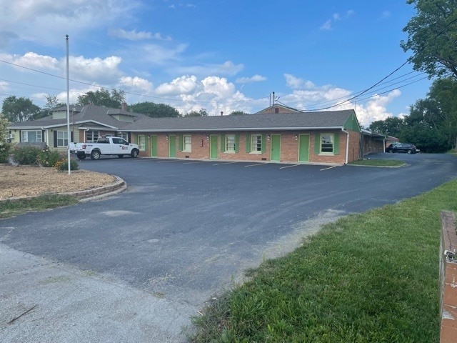 More Photos Of 2745 S US Highway 45 52, Kankakee Hotel For Sale