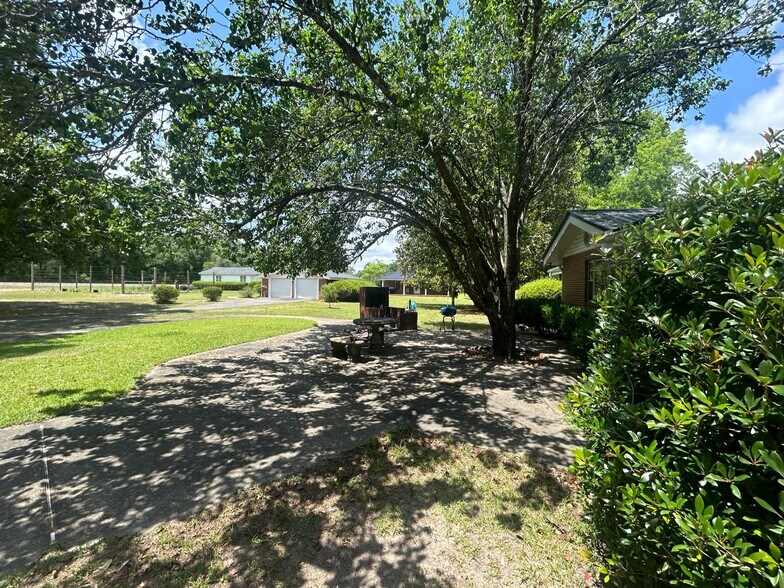 More Photos Of 3742 U.S. 90 US-90 Hwy, Crestview Land For Sale