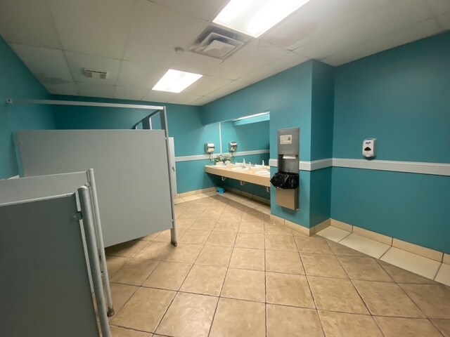 More Photos Of 61 Whittaker St, Riverside Specialty For Sale