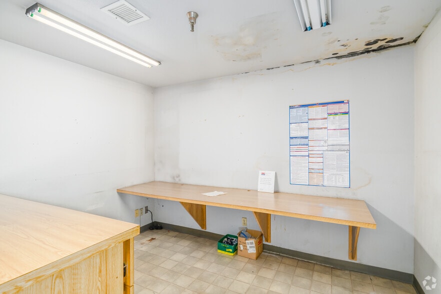 More Photos Of 2320-2340 Auburn Blvd, Sacramento Unknown For Lease