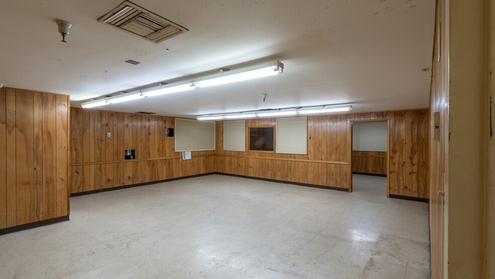 More Photos Of 4600 Hardy St, Hattiesburg Freestanding For Lease