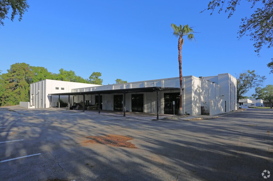 More Photos Of 477 Commerce Way, Longwood Office For Lease