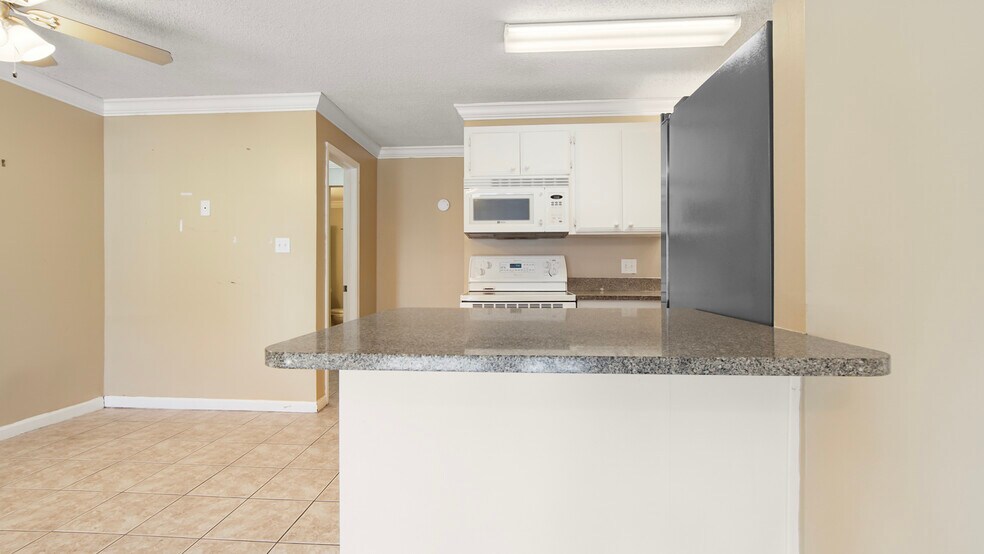 More Photos Of 1656 Scenic Gulf Dr, Destin Apartments For Sale