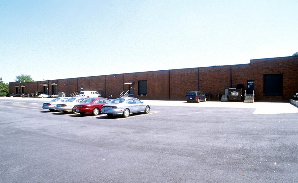 More Photos Of 4355 International Blvd, Norcross Light Distribution For Lease