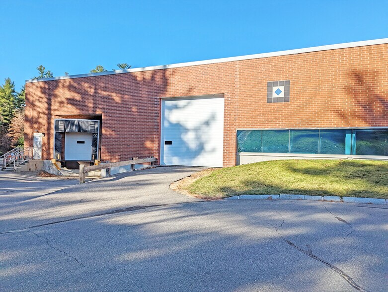 More Photos Of 85 Northwest Blvd, Nashua Light Manufacturing For Lease