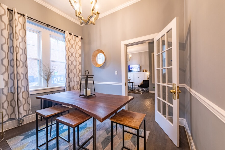 More Photos Of 508 N Tryon St N, Charlotte Apartments For Sale