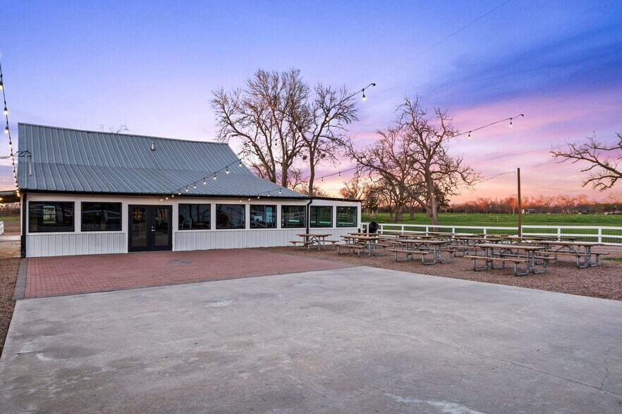 More Photos Of 9903 FM 2759 Rd, Richmond Specialty For Sale