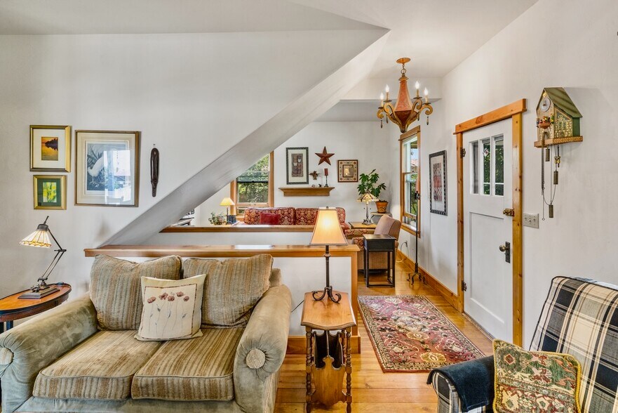 More Photos Of 76413 Gallatin Road, Gallatin Gateway Land For Sale