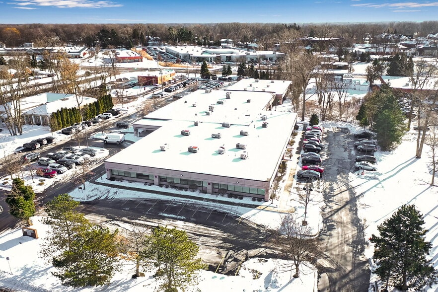 More Photos Of 95 John Muir Dr, Amherst Office For Lease