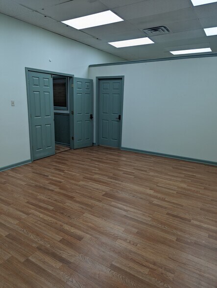 More Photos Of 5190 Navy Rd, Millington Coworking Space