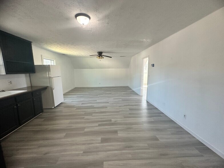 More Photos Of 2202 Canton Hwy, Cumming Freestanding For Lease