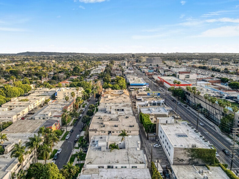 More Photos Of 1833 Westholme Ave, Los Angeles Apartments For Sale
