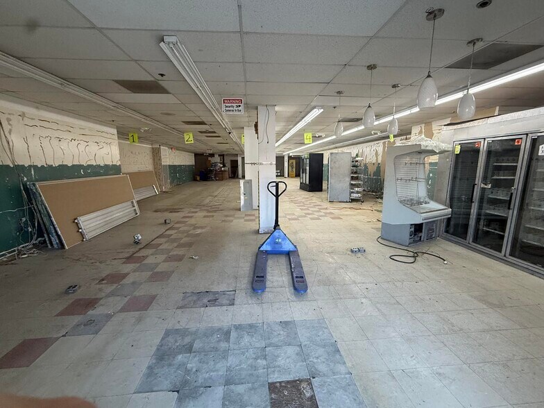 More Photos Of 10-20 Washington Ave, Irvington Storefront Retail Office For Lease