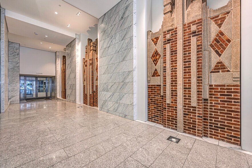 More Photos Of 499 W Sheridan Ave, Oklahoma City Office For Lease