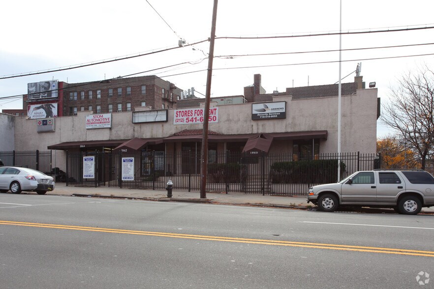 More Photos Of 1860 E Tremont Ave, Bronx Storefront For Lease