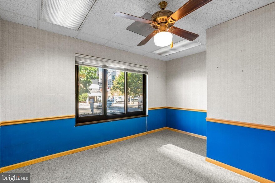 More Photos Of 7960-7990 Old Georgetown Rd, Bethesda Medical For Lease