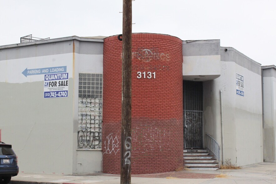 More Photos Of 3131 S Broadway, Los Angeles Manufacturing For Lease