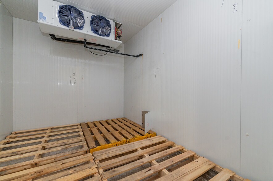 More Photos Of 1773 W San Bernardino Rd, West Covina Industrial For Sale