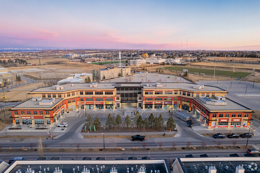 More Photos Of 30 Springborough Blvd SW, Calgary Office For Lease