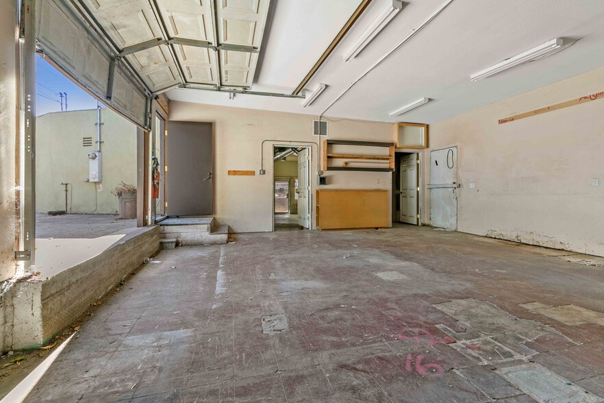 More Photos Of , Tujunga Unknown For Sale