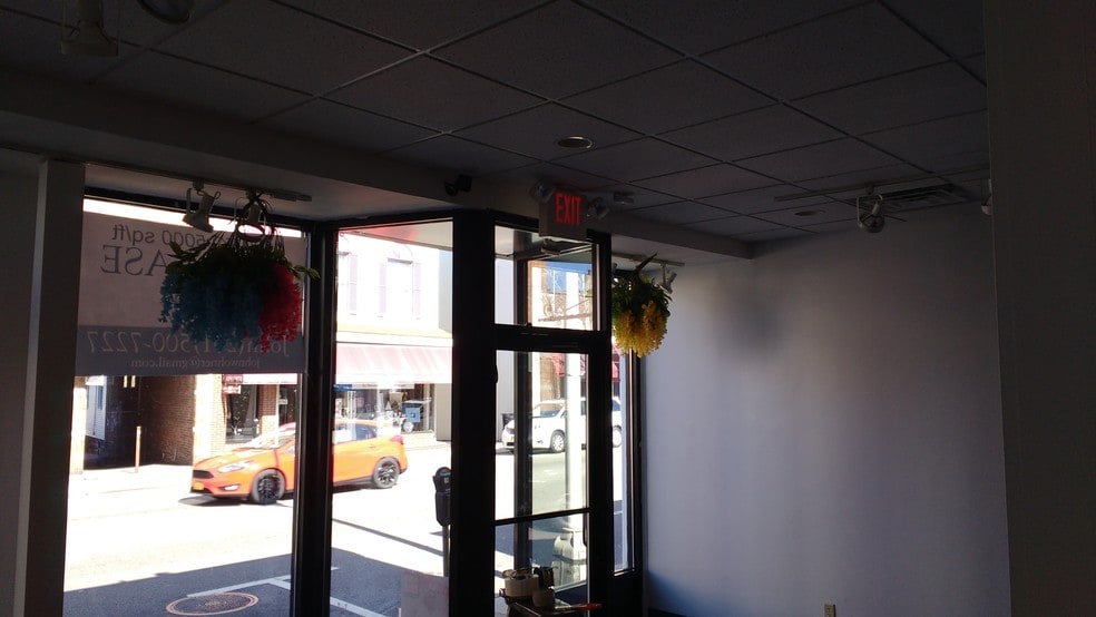 More Photos Of 21-23 N Dean St, Englewood Freestanding For Lease