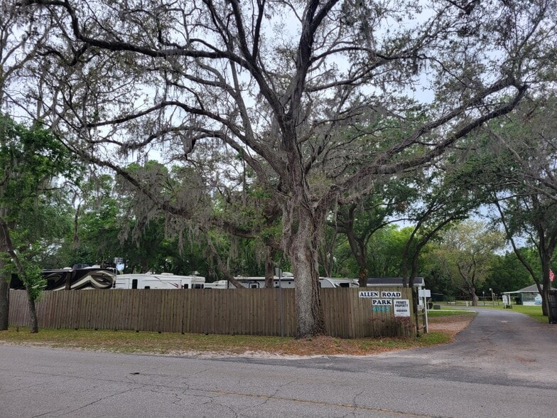 More Photos Of 4045-4049 Allen Rd, Zephyrhills Manufactured Housing Mobile Home Park For Sale