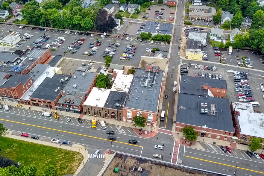 More Photos Of 935 Main St, Manchester Medical For Sale