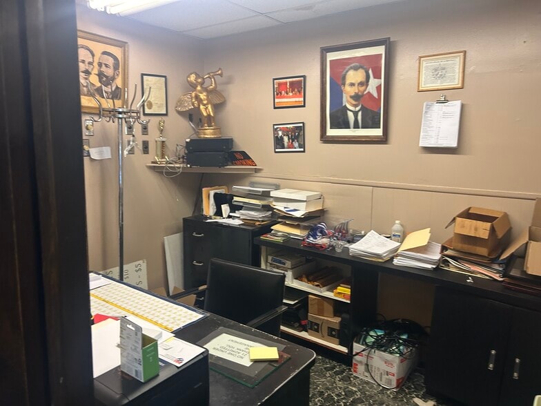 More Photos Of 2790 Fairfield Ave, Bridgeport Sports And Entertainment For Sale