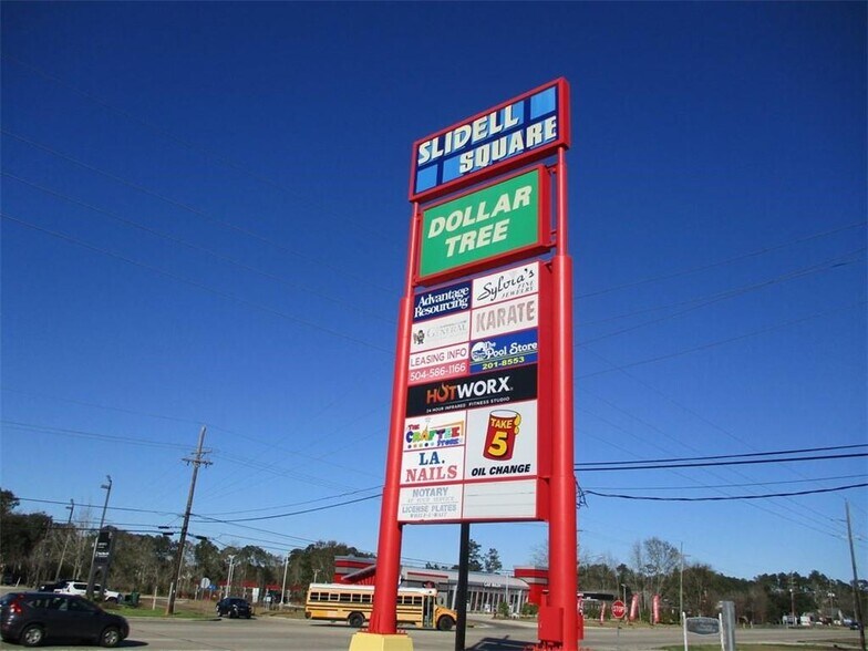 More Photos Of 2131-2165 Gause Blvd E, Slidell General Retail For Lease