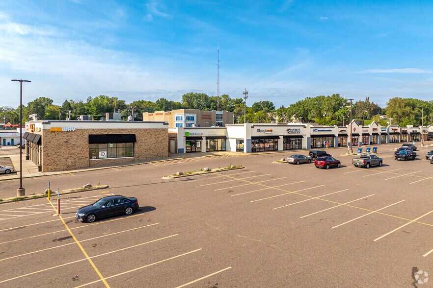 More Photos Of 1201 Robert St S, West Saint Paul Unknown For Lease