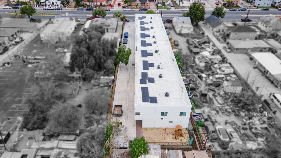 More Photos Of 2042 E El Segundo Blvd, Compton Apartments For Sale