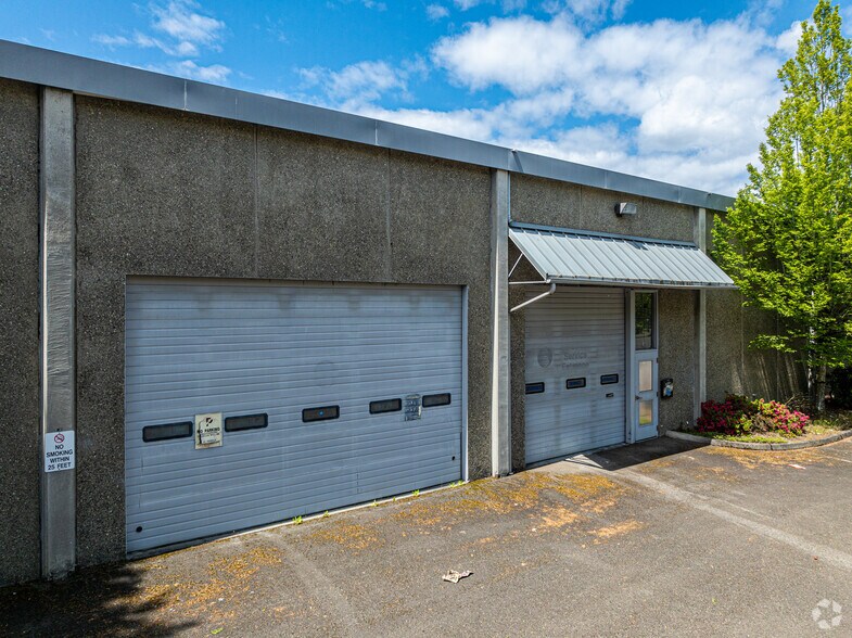 More Photos Of 131 Andover Park E, Tukwila Distribution For Lease