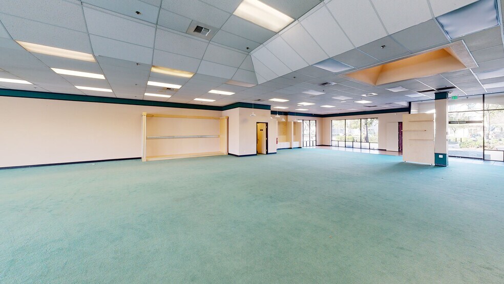 More Photos Of 12190 Tributary Ln, Rancho Cordova Freestanding For Lease