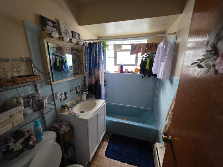 More Photos Of 5236-38 W Diversey Ave, Chicago Apartments For Sale