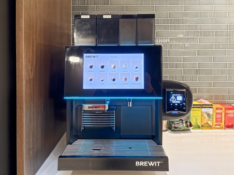 More Photos Of 200 Rivers Edge Dr, Medford Coworking Space