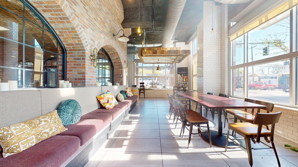 More Photos Of 235 S Cayuga St, Ithaca Specialty For Lease