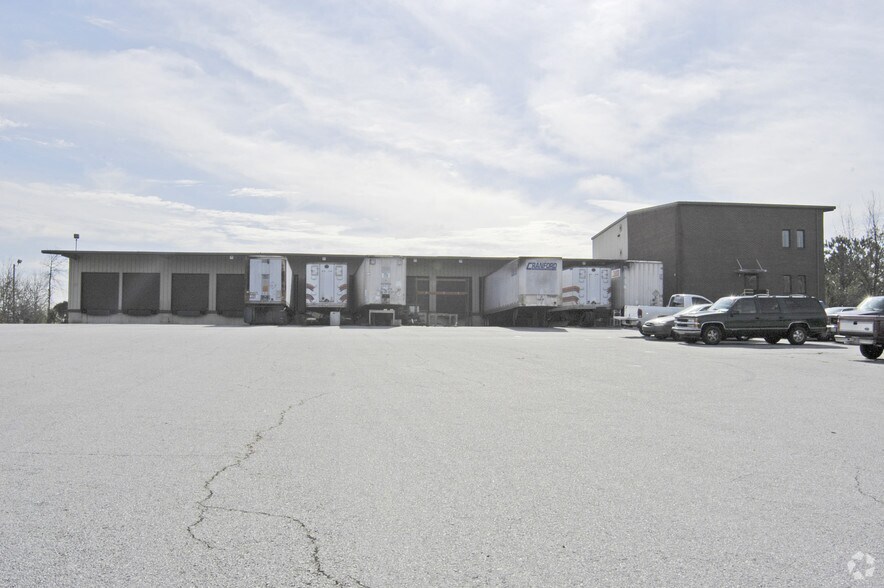 More Photos Of 4490 Conrad Ave, Forest Park Truck Terminal For Lease