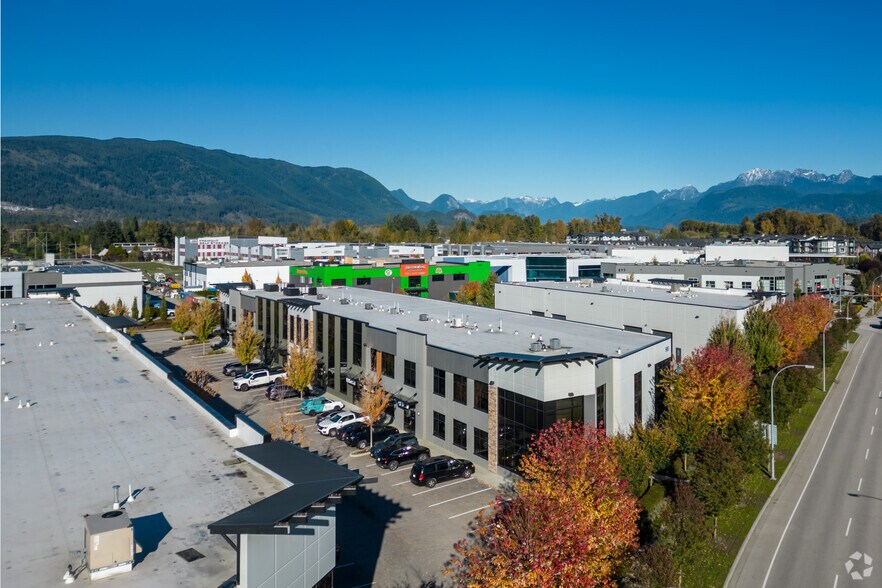 More Photos Of 580 Nicola Ave, Port Coquitlam Warehouse For Lease