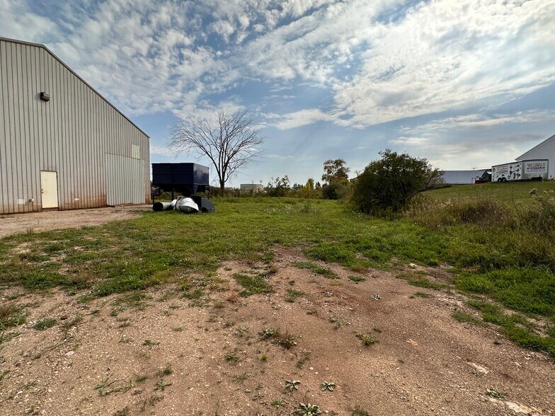 More Photos Of 3945 S Blue Star Dr, Traverse City Service For Sale