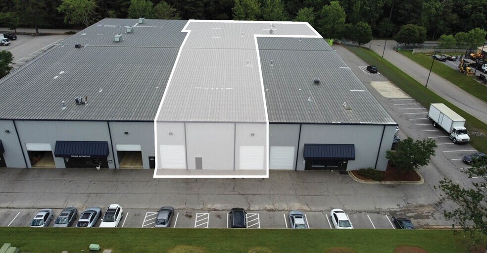 More Photos Of 3216 Spottswood St, Raleigh Warehouse For Lease