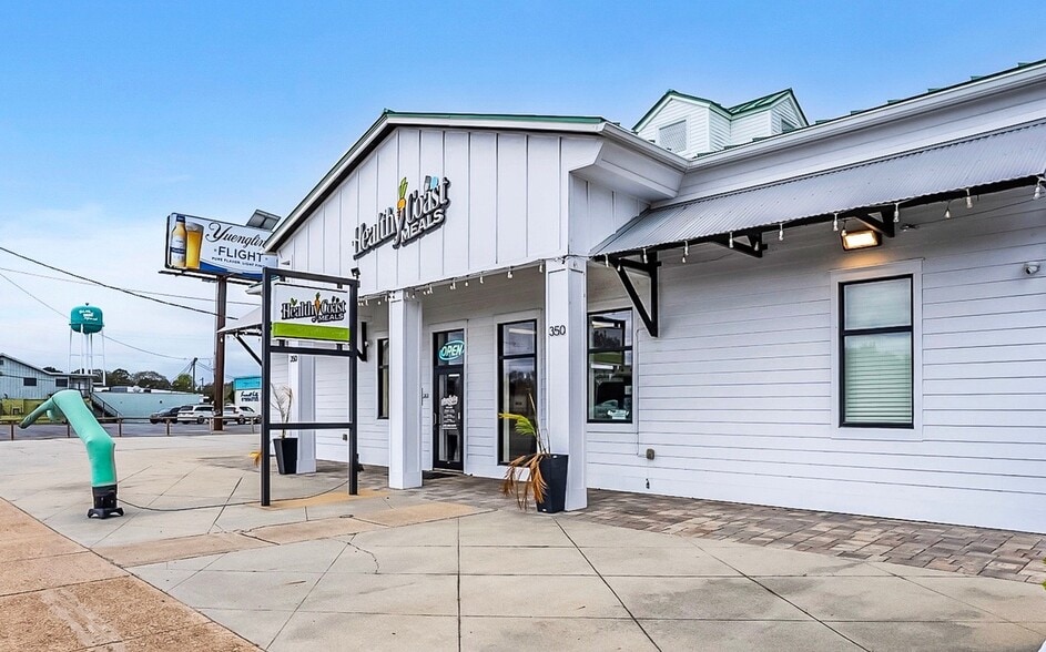 More Photos Of 350 Eglin Pky, Fort Walton Beach Freestanding For Sale