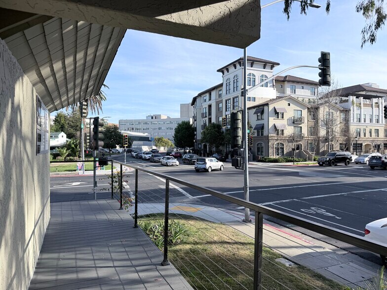 More Photos Of 558 Brewster Ave, Redwood City Loft Creative Space For Lease