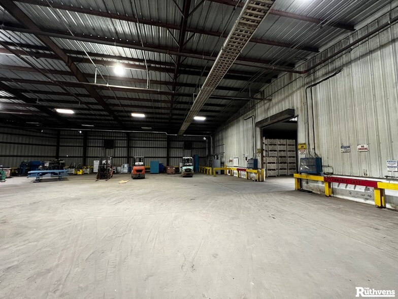 More Photos Of 2404 Hunt Brothers Rd, Lake Wales Refrigeration Cold Storage For Lease