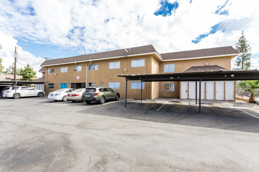 More Photos Of 3143 S H St, Bakersfield Apartments For Sale