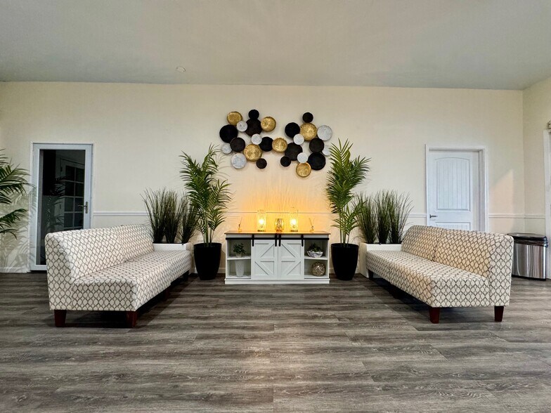 More Photos Of 424 Highway A 12, Grenada Truck Stop For Sale